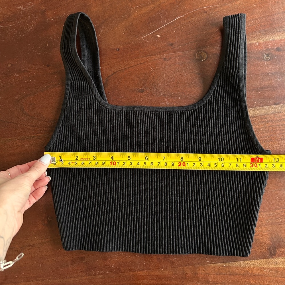 Aritzia Babaton Sculpt Knit Squareneck Cropped Tank Top • size small - Picture 12 of 12